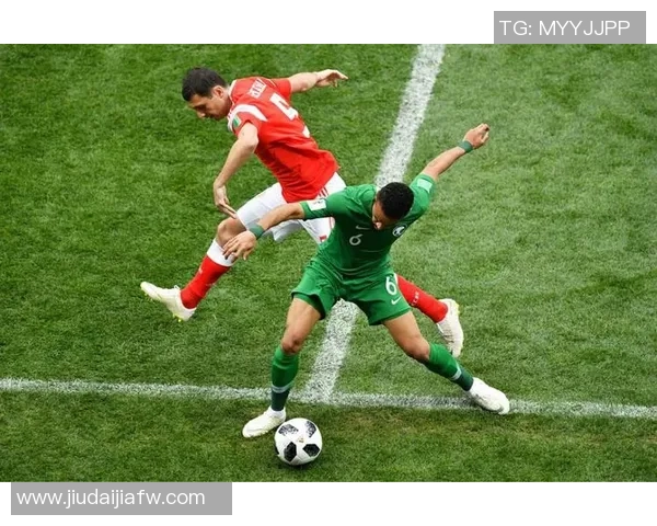 海牙与兹沃勒比赛结果揭晓球迷热议精彩瞬间与未来展望 海牙与兹沃勒比赛结果揭晓球迷热议精彩瞬间与未来展望