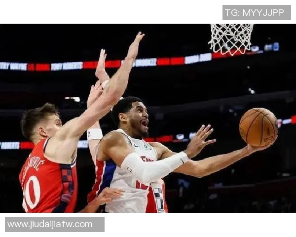 活塞队创下28连败历史纪录主帅辞职球员泪流满面更衣室悲痛不已 活塞队创下28连败历史纪录主帅辞职球员泪流满面更衣室悲痛不已